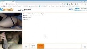 Sexy Omegle Girl plays with pussy from behind