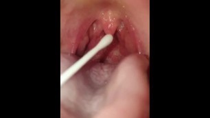 Japanese playing with uvula