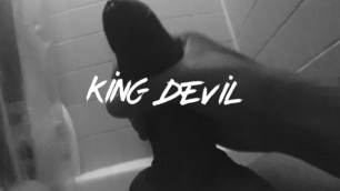 King Devil Masturbates in 1 Min ! !