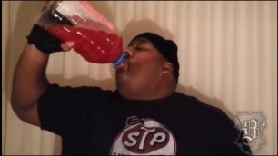 Big nibba chugs fruit punch in under a minute