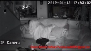 Hackers use the camera to remote monitoring of a home life 20190114