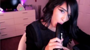 Scilla Fcks Her Throat With A Black Dildo, Takes Jacket Off - Live Cam